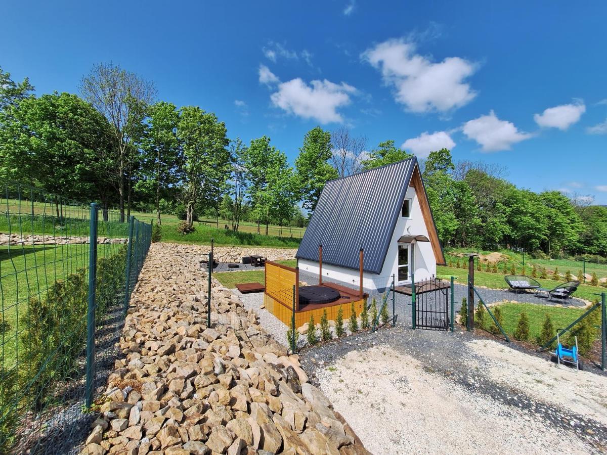 Domki Na Sudeckiej Polanie สโตรเนีย ชล็องสเกีย ภายนอก รูปภาพ